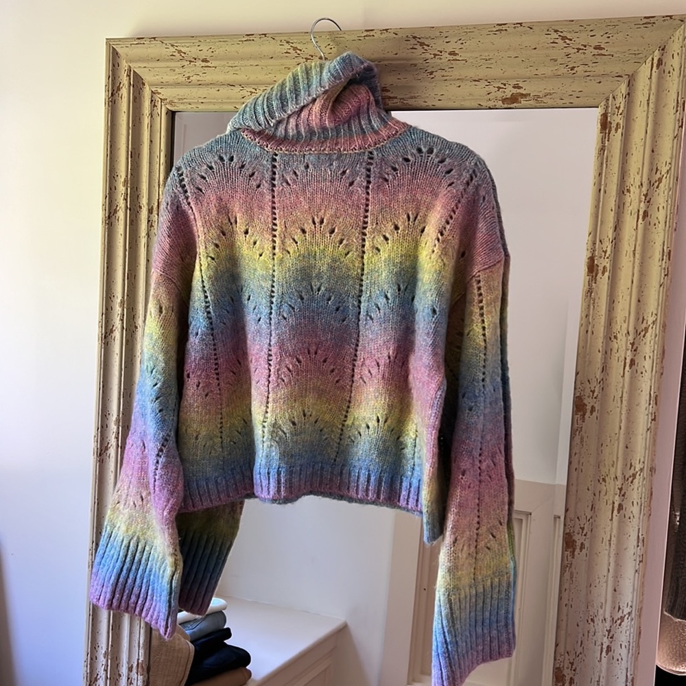 Multi Color Sweater - Picture 6 of 6